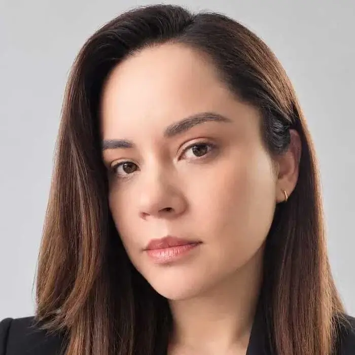 angelica bernal Especialista en servicio al cliente y relación con proveedores obra maestra